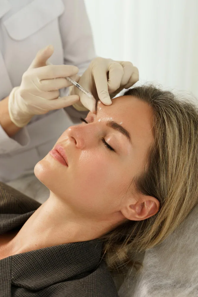 Ästhetische Behandlungssituation bei Hyaluron und Filler